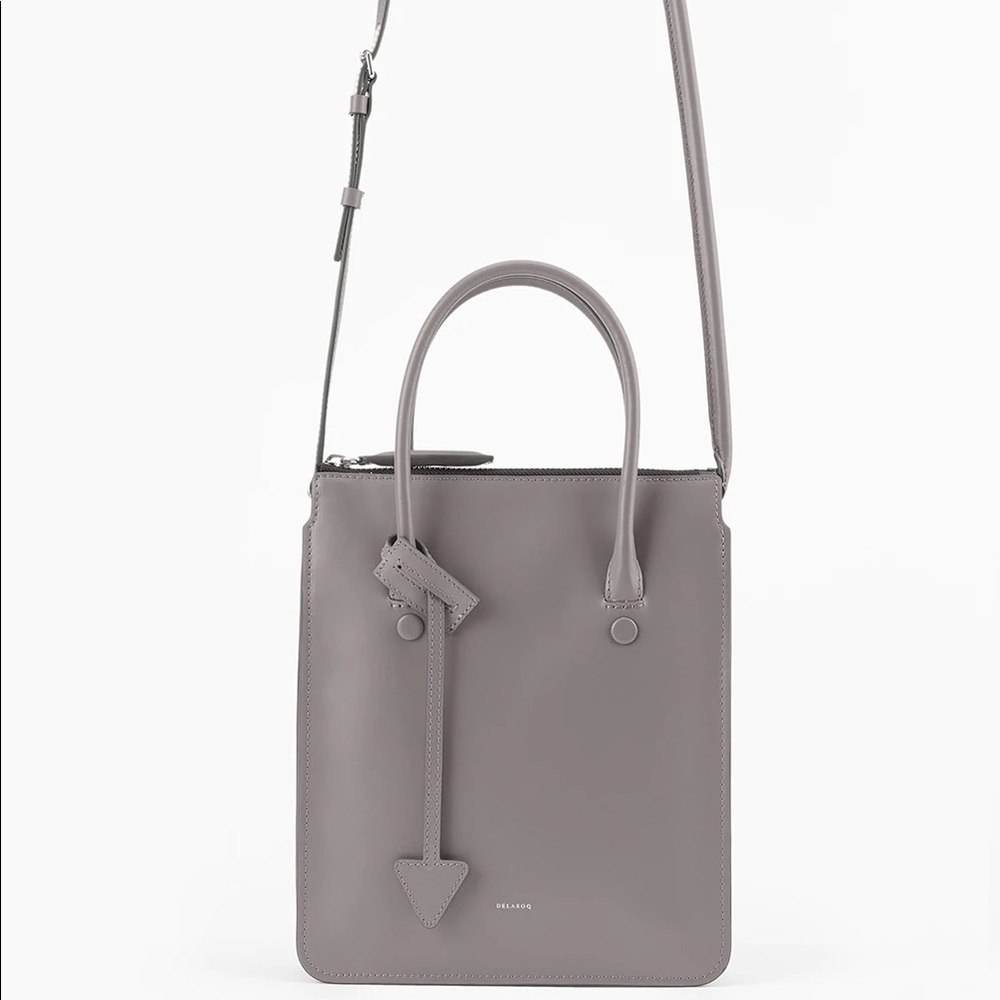 DELAROQ // Troisième tote bag crossbody leather purse in Shroom